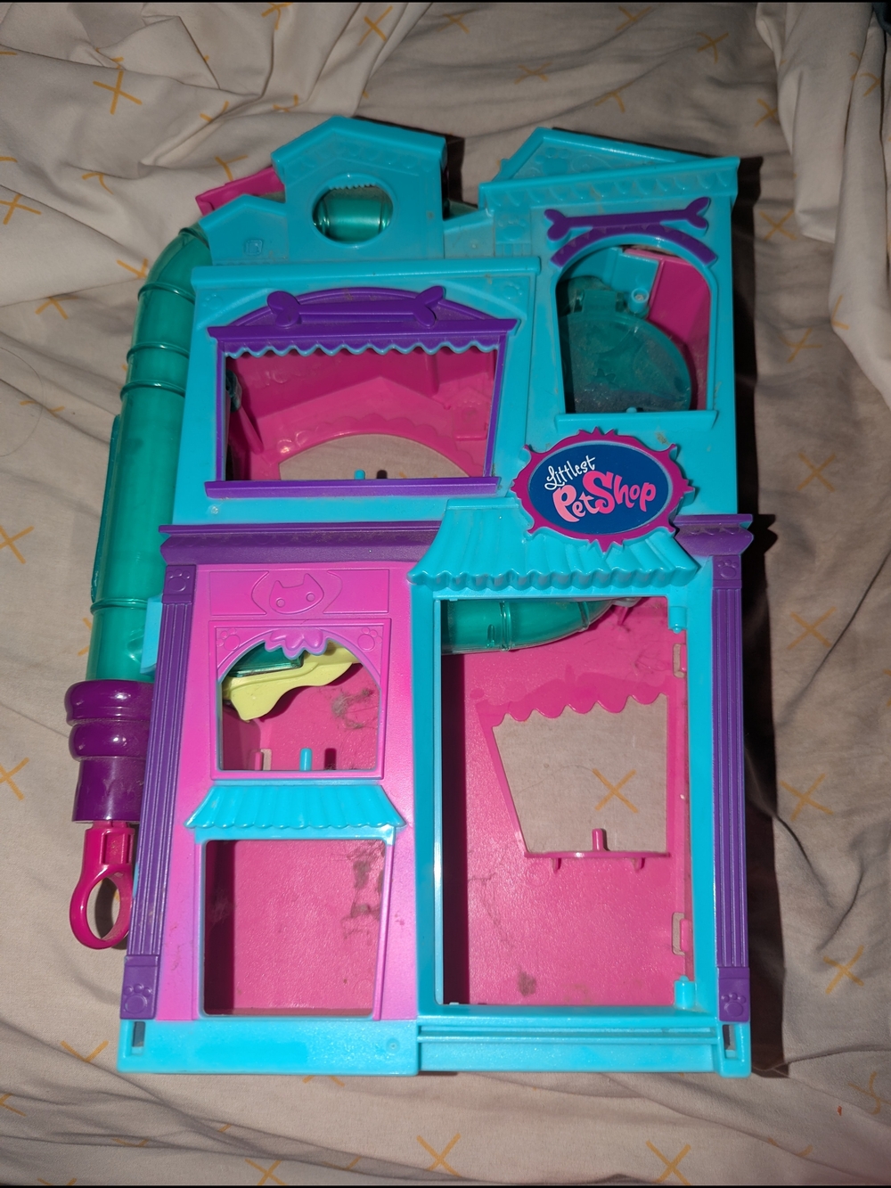 Littlest Pet Shop Pink & Turquoise Playhouse with Purple Accents